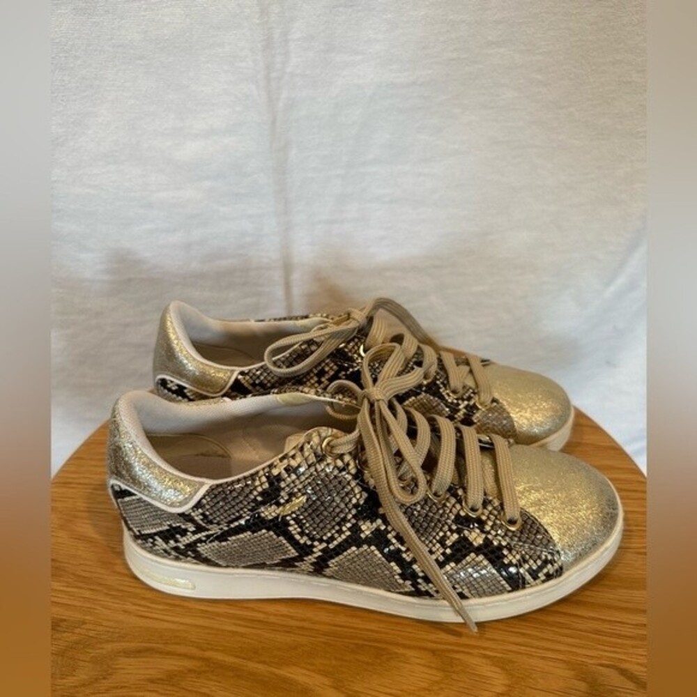 Geox Respira Gold And Snakeskin Print Leather Sneakers Size 5